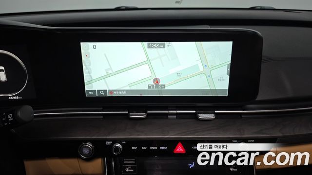 Kia Canival 2022 — photo 20