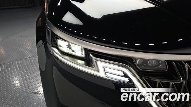 Kia Canival 2022 — photo 8