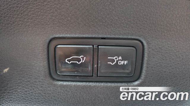 Kia Canival 2022 — photo 27