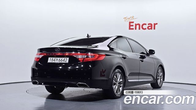 Hyundai Grandeur 2015 — photo 2