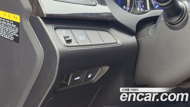 Hyundai Grandeur 2015 — photo 22