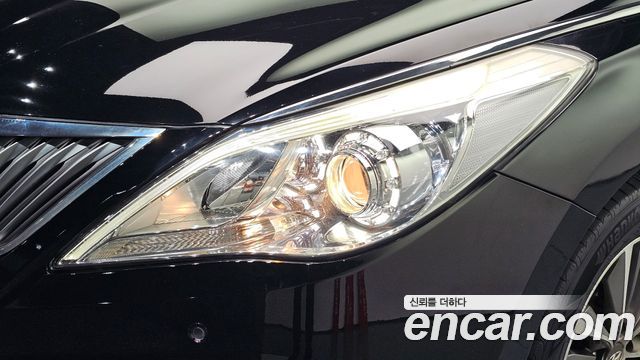 Hyundai Grandeur 2015 — photo 8