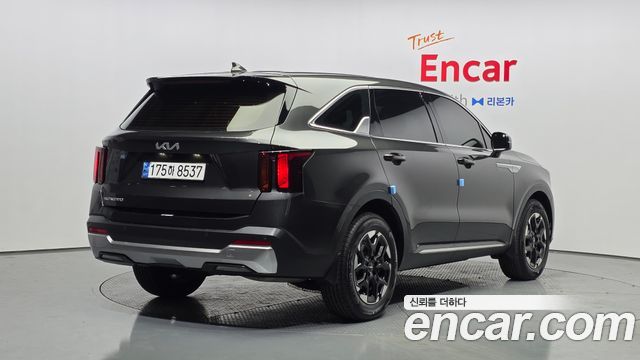 Kia Sorento 2024 — photo 2