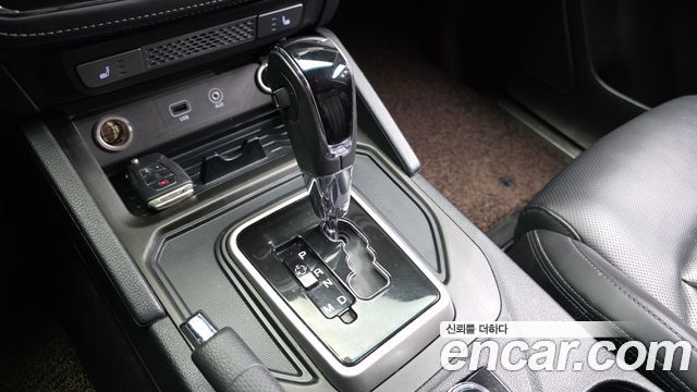 KG Mobility Rexton 2018 — photo 12