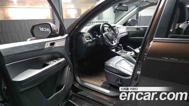 KG Mobility Rexton 2018 — photo 13