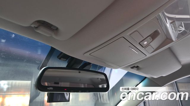 KG Mobility Rexton 2018 — photo 22