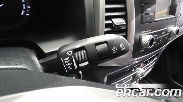 KG Mobility Rexton 2018 — photo 23