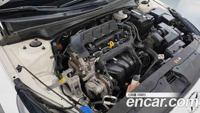 Hyundai AVANTE 2021 — photo 6
