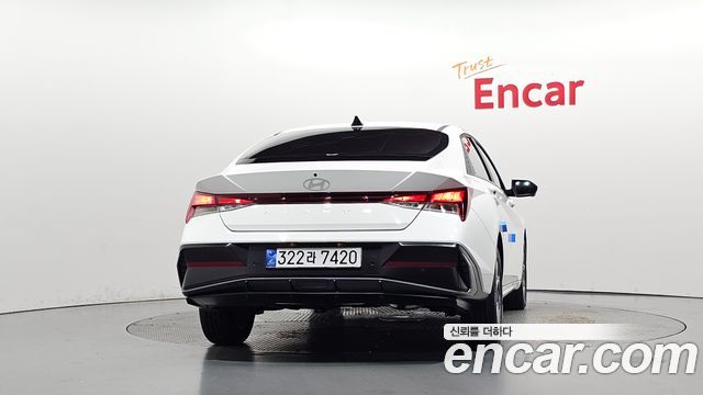 Hyundai AVANTE 2026 — photo 4