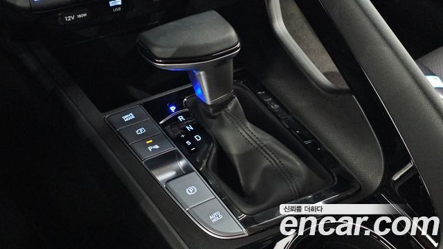 Hyundai AVANTE 2026 — photo 12