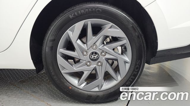 Hyundai AVANTE 2026 — photo 7