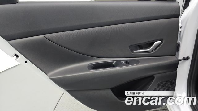Hyundai AVANTE 2026 — photo 15