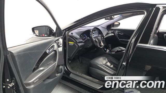 Hyundai Grandeur 2014 — photo 13