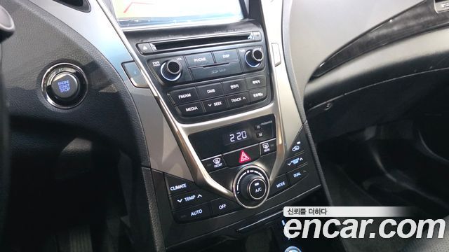 Hyundai Grandeur 2014 — photo 22
