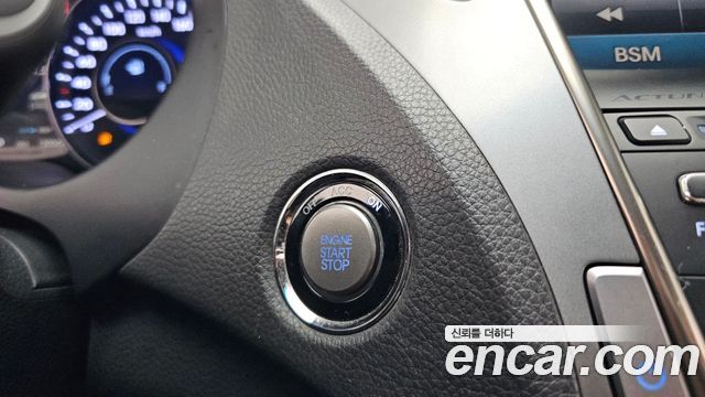 Hyundai Grandeur 2013 — photo 29