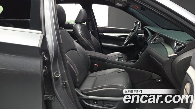 Infiniti QX50 2019 — photo 17
