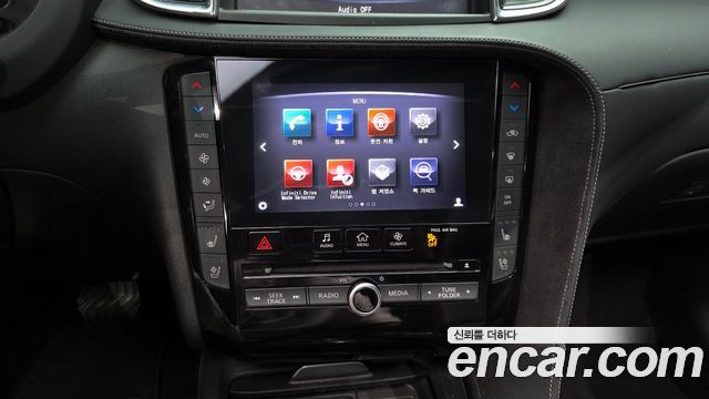 Infiniti QX50 2019 — photo 21