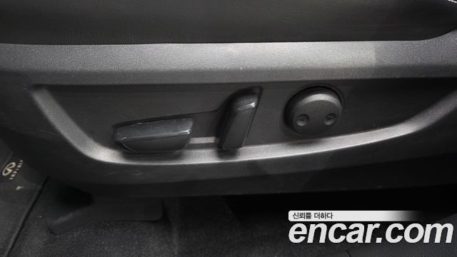 Infiniti QX50 2019 — photo 32
