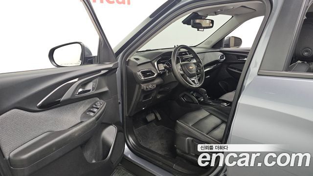 Chevrolet Korea Trailblazer 2021 — photo 13