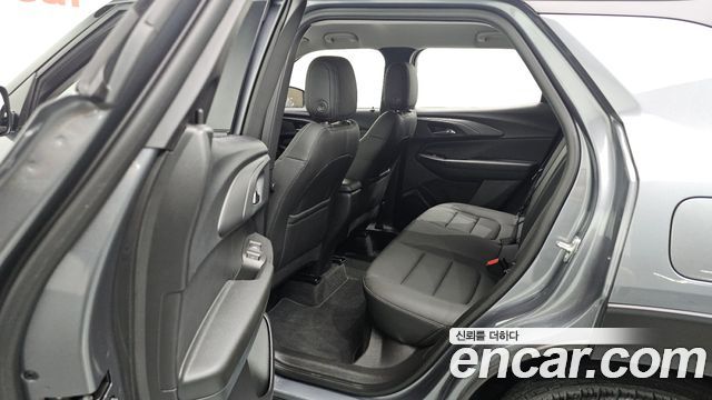Chevrolet Korea Trailblazer 2021 — photo 17
