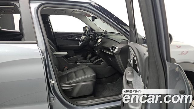 Chevrolet Korea Trailblazer 2021 — photo 25