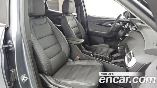 Chevrolet Korea Trailblazer 2021 — photo 16