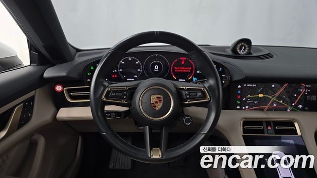 Porsche Taycan 2023 — photo 19