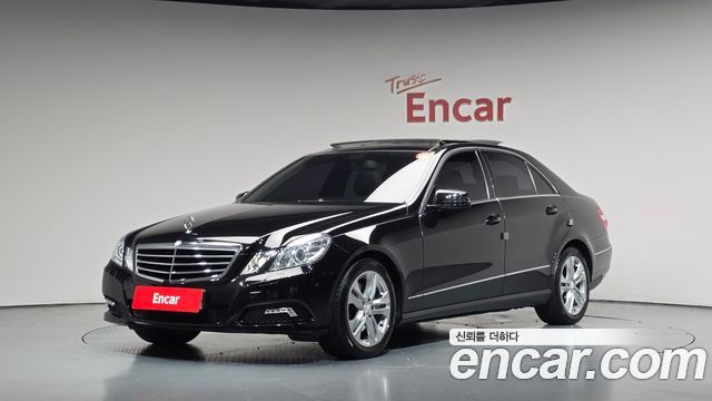 Mercedes-Benz E-Class 2010 — photo 1
