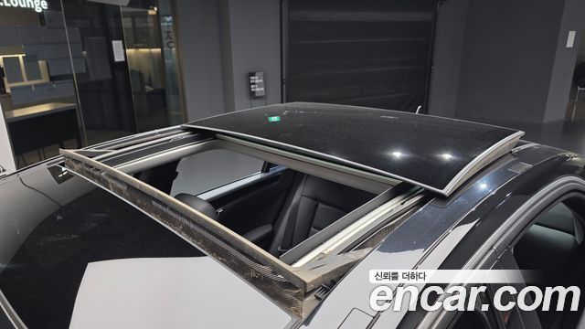 Mercedes-Benz E-Class 2010 — photo 19