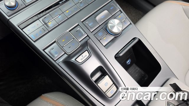 Hyundai Nexo 2024 — photo 12