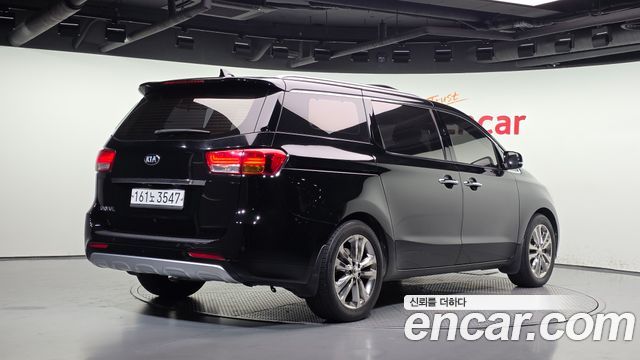 Kia Canival 2016 — photo 2