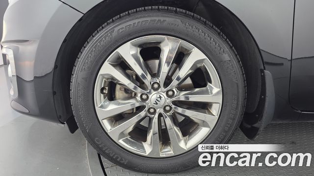 Kia Canival 2016 — photo 5