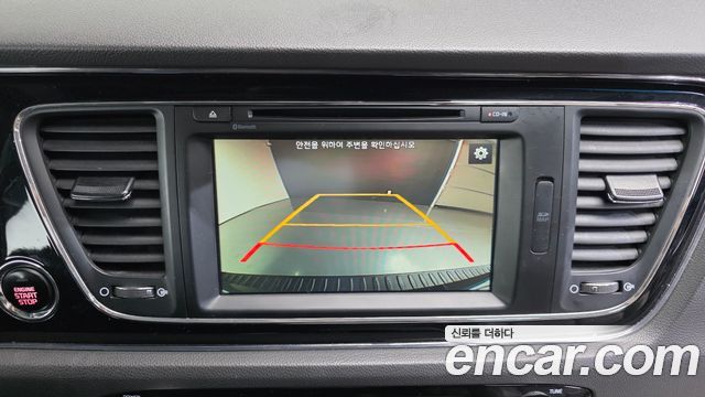 Kia Canival 2016 — photo 15
