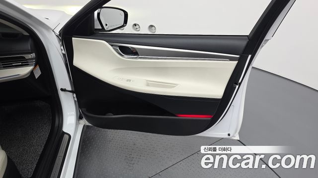Hyundai Grandeur 2022 — photo 14