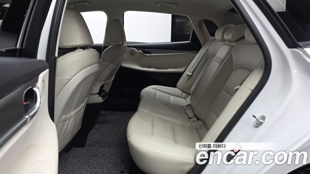 Hyundai Grandeur 2022 — photo 16