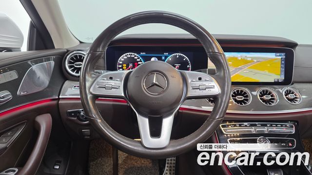 Mercedes-Benz CLS-Class 2020 — photo 20