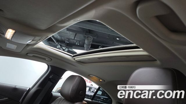 Mercedes-Benz CLS-Class 2020 — photo 23