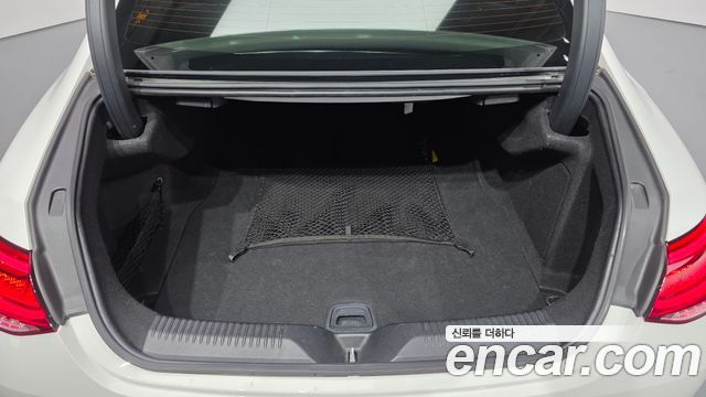 Mercedes-Benz CLS-Class 2020 — photo 25