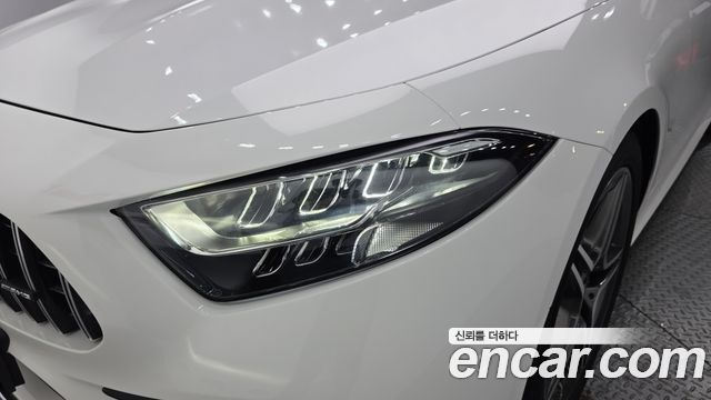 Mercedes-Benz CLS-Class 2020 — photo 8