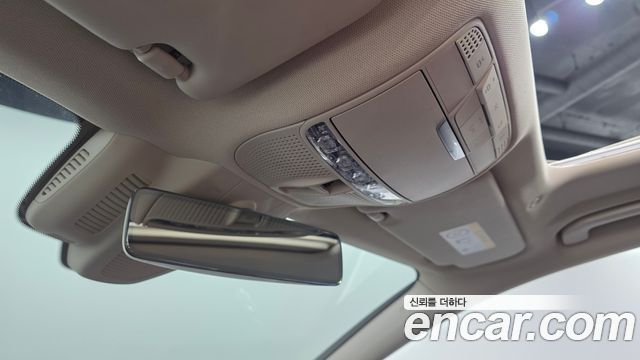 Mercedes-Benz CLS-Class 2020 — photo 27
