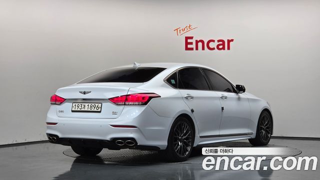 Genesis G80 2018 — photo 2