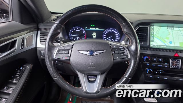 Genesis G80 2018 — photo 14