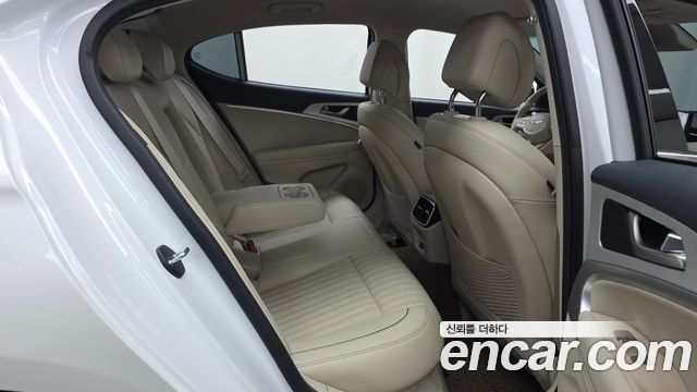 Genesis G70 2024 — photo 17