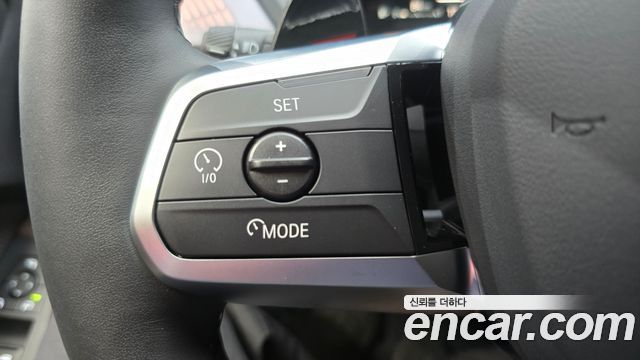BMW 1-Series 2026 — photo 23