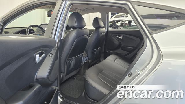Hyundai Tucson 2015 — photo 9