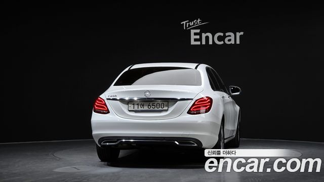 Mercedes-Benz C-Class 2016 — photo 4