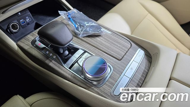 Kia K9 2023 — photo 12
