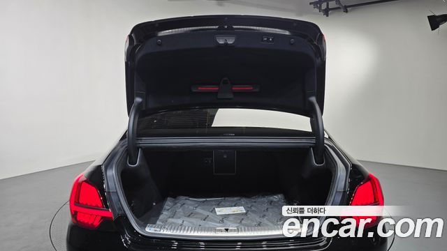 Kia K9 2023 — photo 24