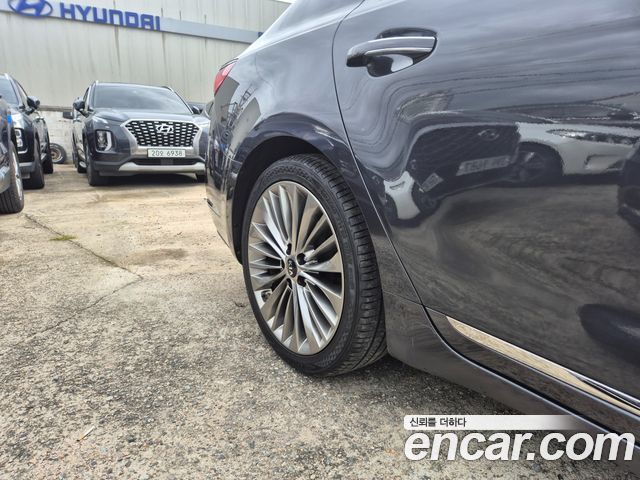 Kia K7 2017 — photo 19