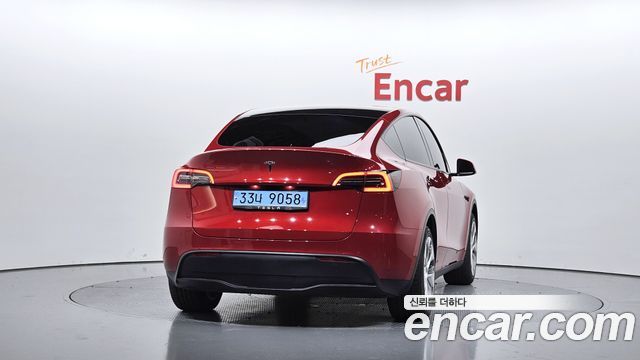 Tesla Model Y 2021 — photo 4